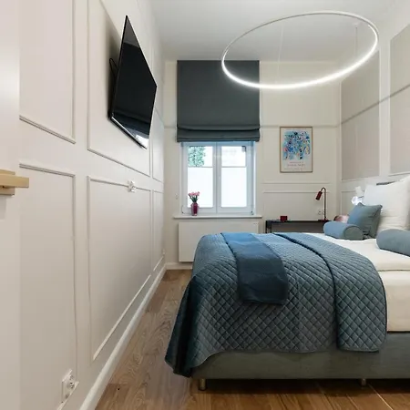 Sanhaus Apartments - Apartament Santorini - Dwie Sypialnie, Dwie Lazienki, Klimatyzacja