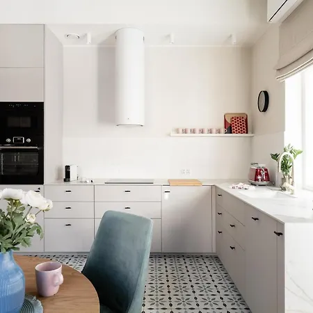 Sanhaus - Santorini - Dwie Sypialnie, Dwie Lazienki, Klimatyzacja Сопот